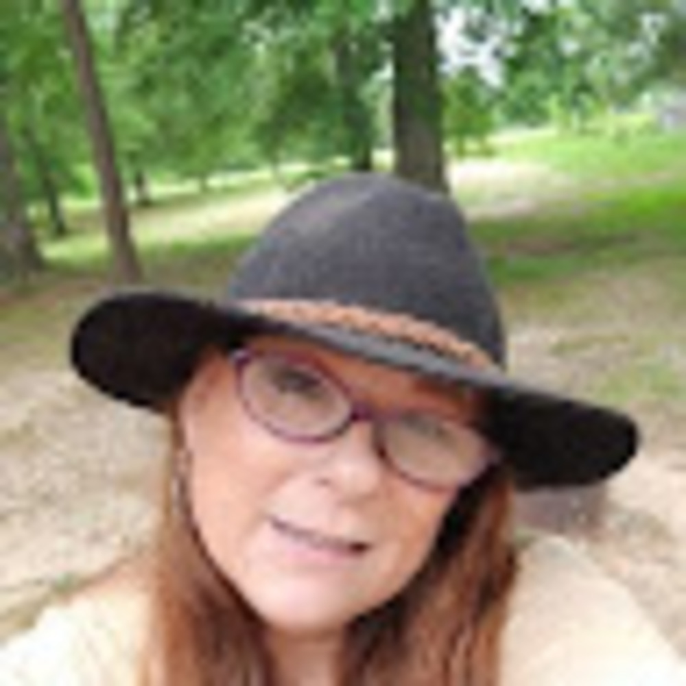Meet your Posher, Katherine